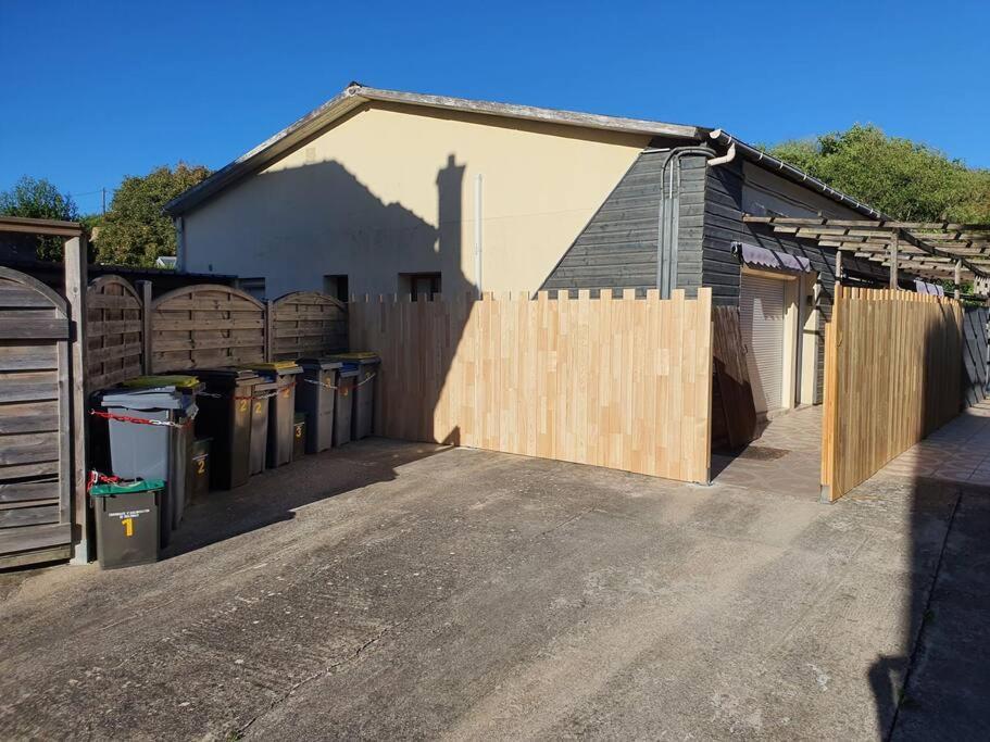 Charmante Maison 1 Chambre Avec Terrasse N'1 エキアン・プラージュ エクステリア 写真